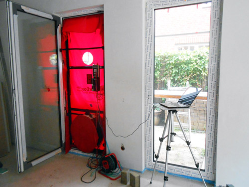 Zugluft nachweisen - BlowerDoor Test Ilsede